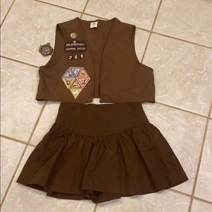Girl Scouts set vest and skirt size L made In USA
